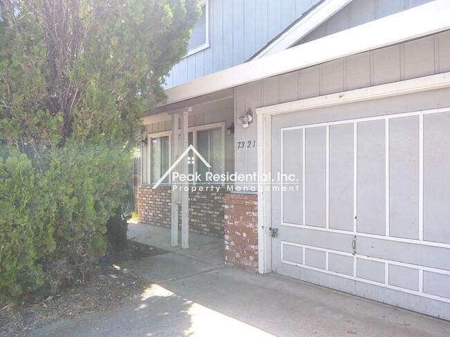 Building Photo - Spacious 3bd/1.5ba Citrus Heights Duplex w...
