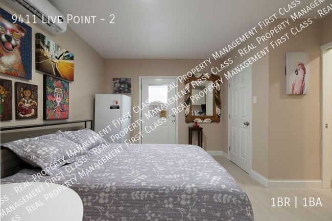 Building Photo - 9411 Live Point