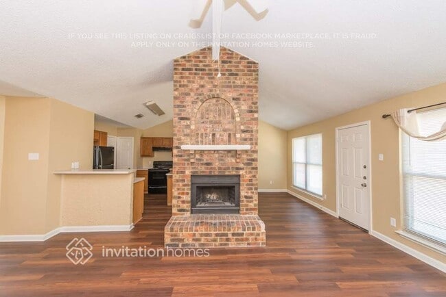Building Photo - 2510 Rialto Way