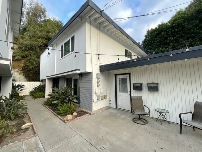 Building Photo - 3782 Dove St