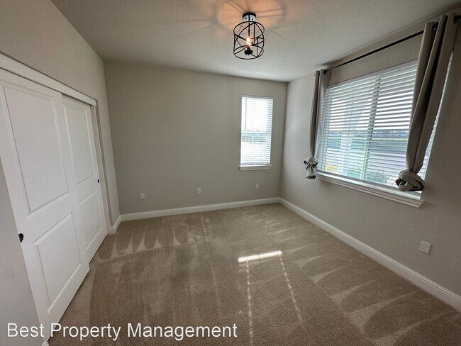 Foto del edificio - 5 br, 4 bath House - 264 Mabel Josephine Dr