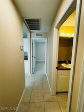 Building Photo - 2732 NE 7th Pl