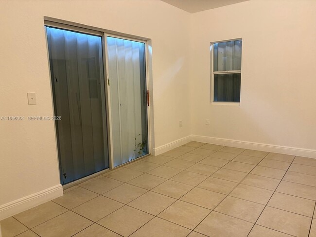 Foto del edificio - 2916 NW 51st St