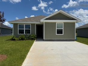 Building Photo - 6317 Firefly Dr