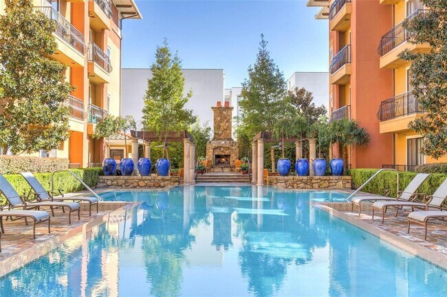 Building Photo - 8616 Turtle Creek Blvd