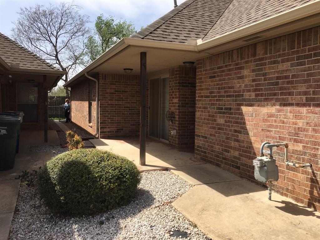 421 Sterling Pointe Way, Edmond, OK 73003 Townhome Rentals in Edmond