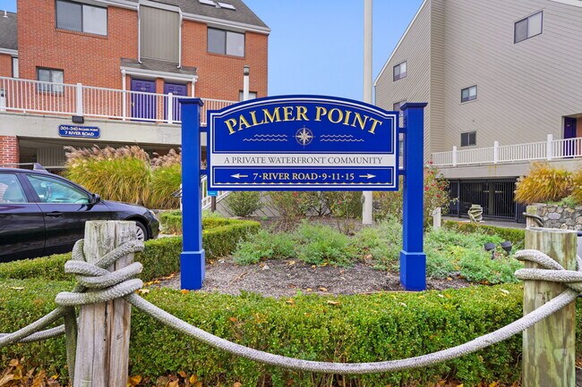 Foto del edificio - 7 River Rd