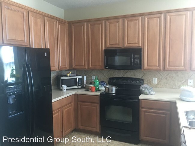 Foto del edificio - 2512 Callaway Dr