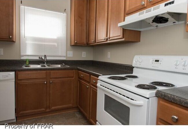 Foto del edificio - 422 Kirkcaldy Ct