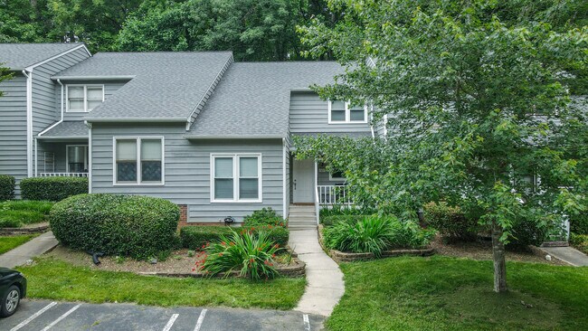 Foto del edificio - 107 Abbots Glen Ct