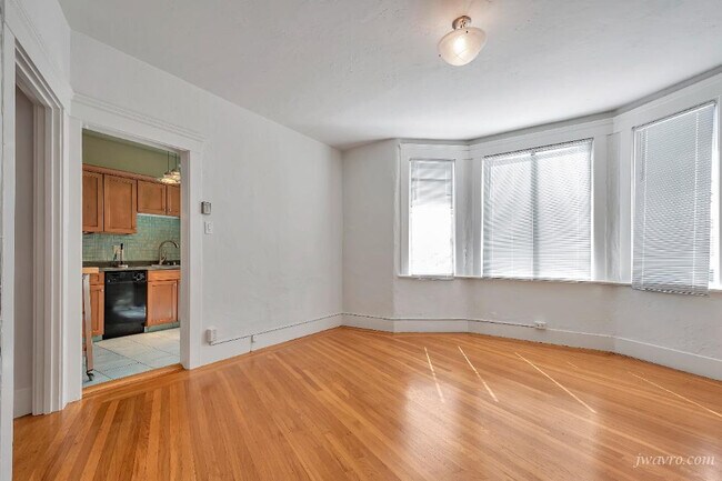 Foto del edificio - 2420 Market St
