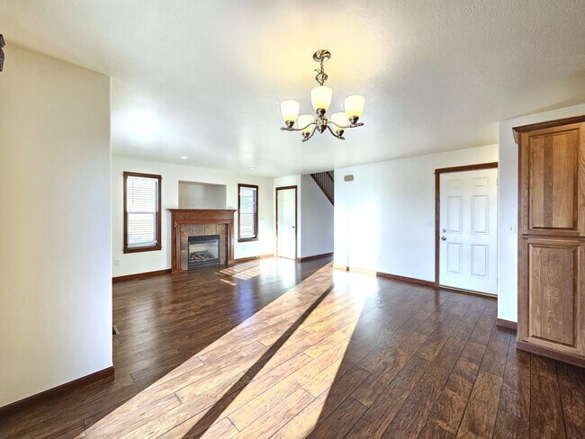 Foto del edificio - $2,200 -  3 Bed / 2.5 Bath Beautiful Spokane Valley House