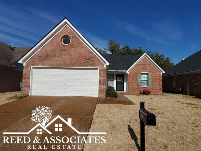 Foto principal - 4924 Battle Forest Cove