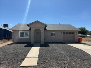 Building Photo - 1480 College Dr