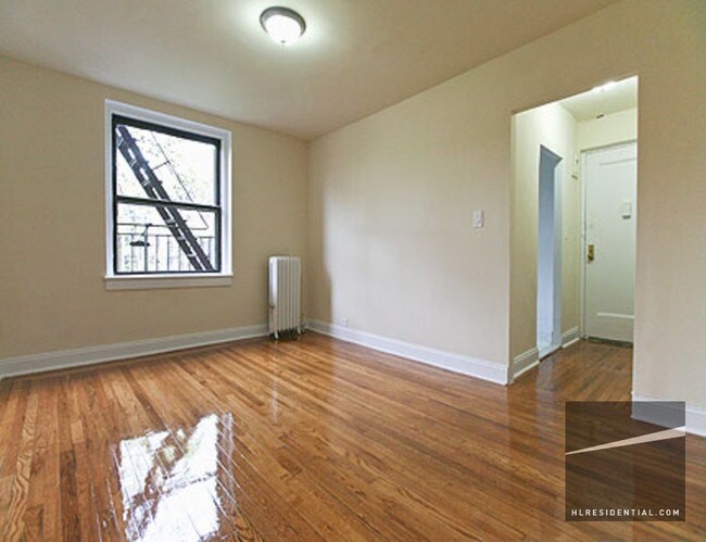 Foto del edificio - 3989 46th St
