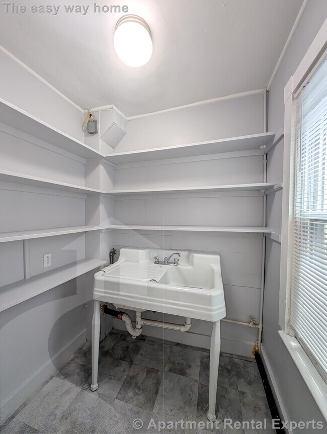 Foto del edificio - 322 Beacon St