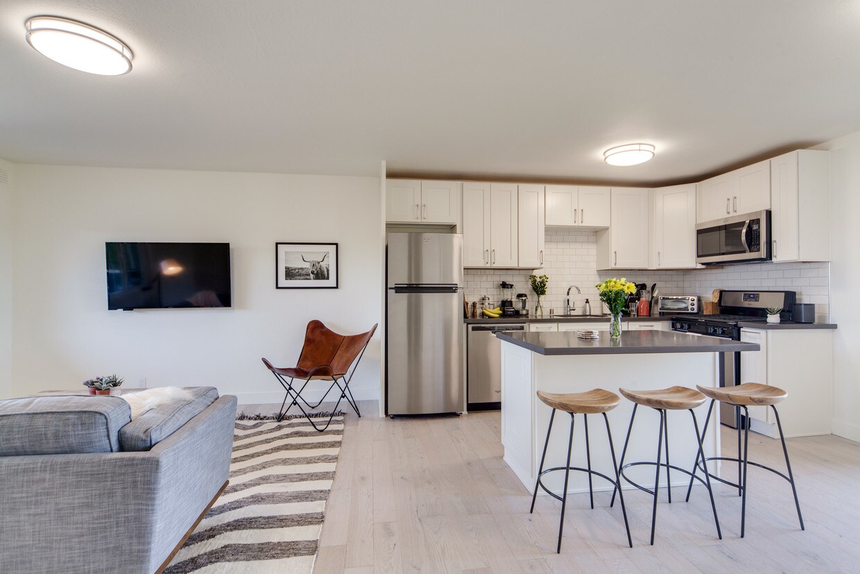 Foto principal - 873 32nd St