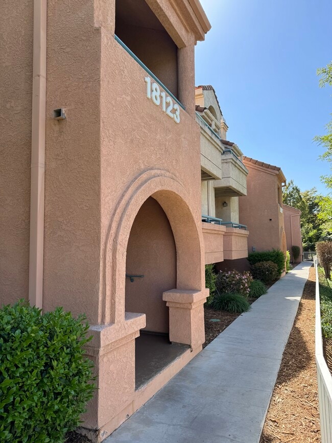 Building Photo - 18123 Erik Ct