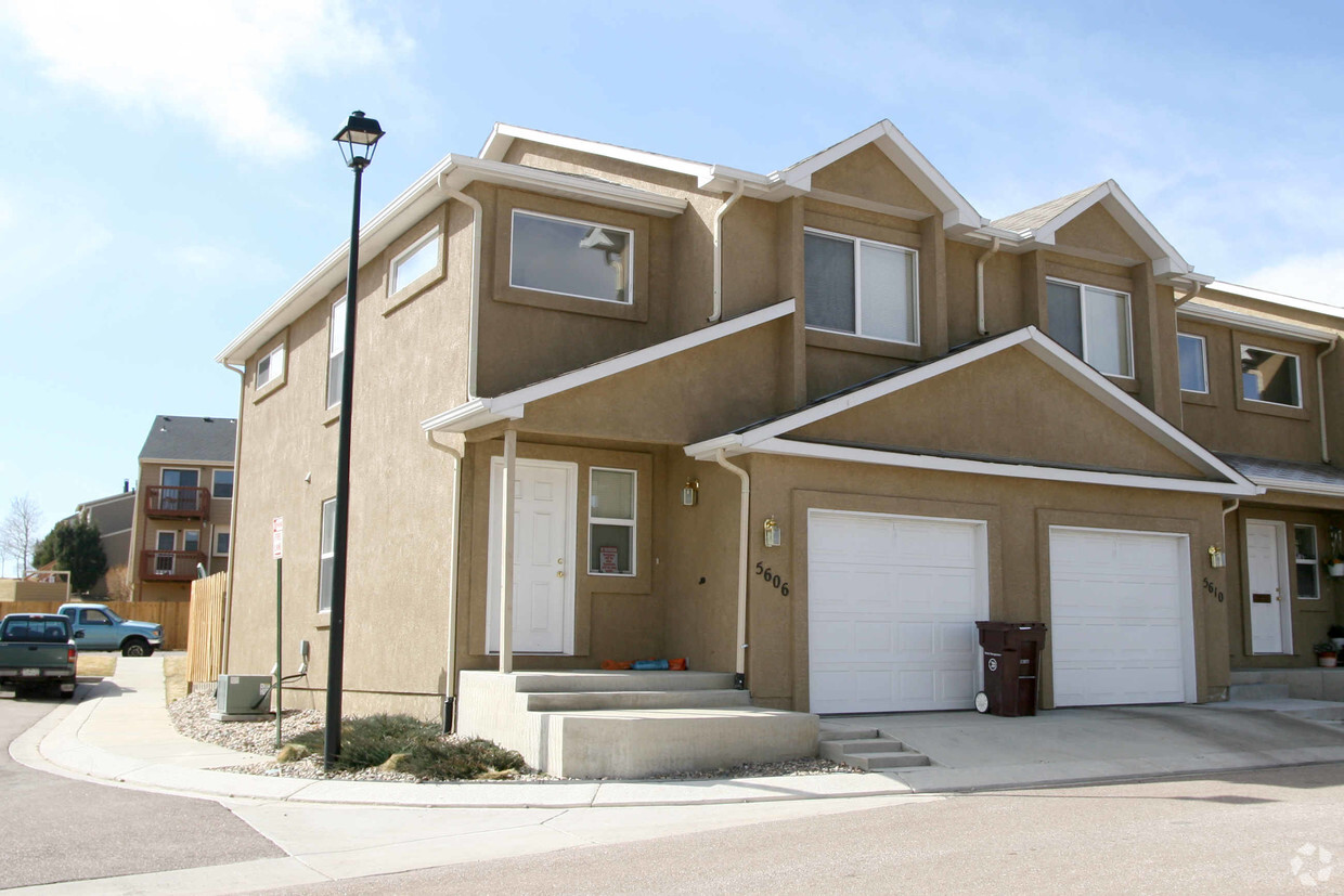 Foto del edificio - Appalachian Townhomes