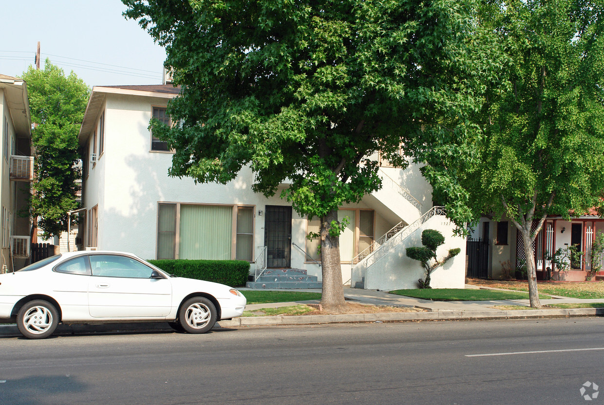 Primary Photo - 1527 N Van Ness Ave