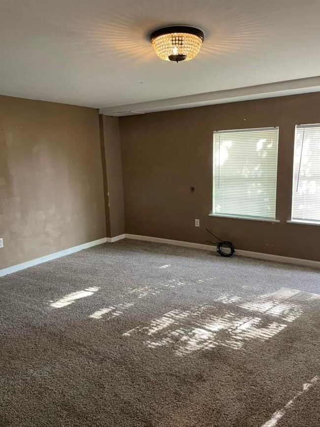 1314 E Power Ave, Victoria, TX 77901 House for Rent in Victoria, TX
