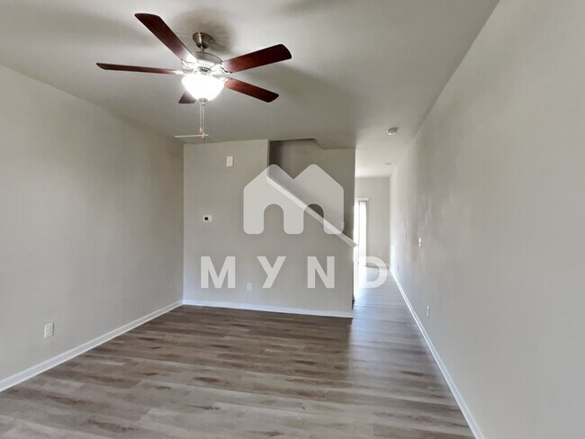 Building Photo - 5619 Newton Creek Dr