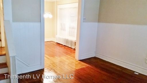 Primary Photo - 2117 W Broad St