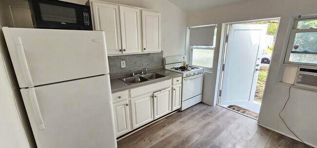 Foto del edificio - 1820 Roosevelt St