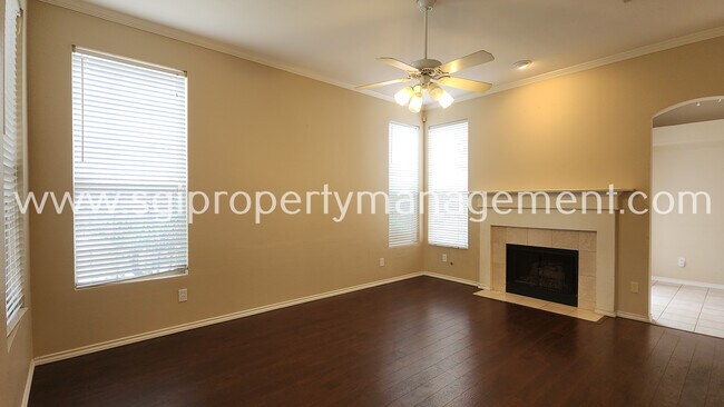 Building Photo - 4025 Denham Way
