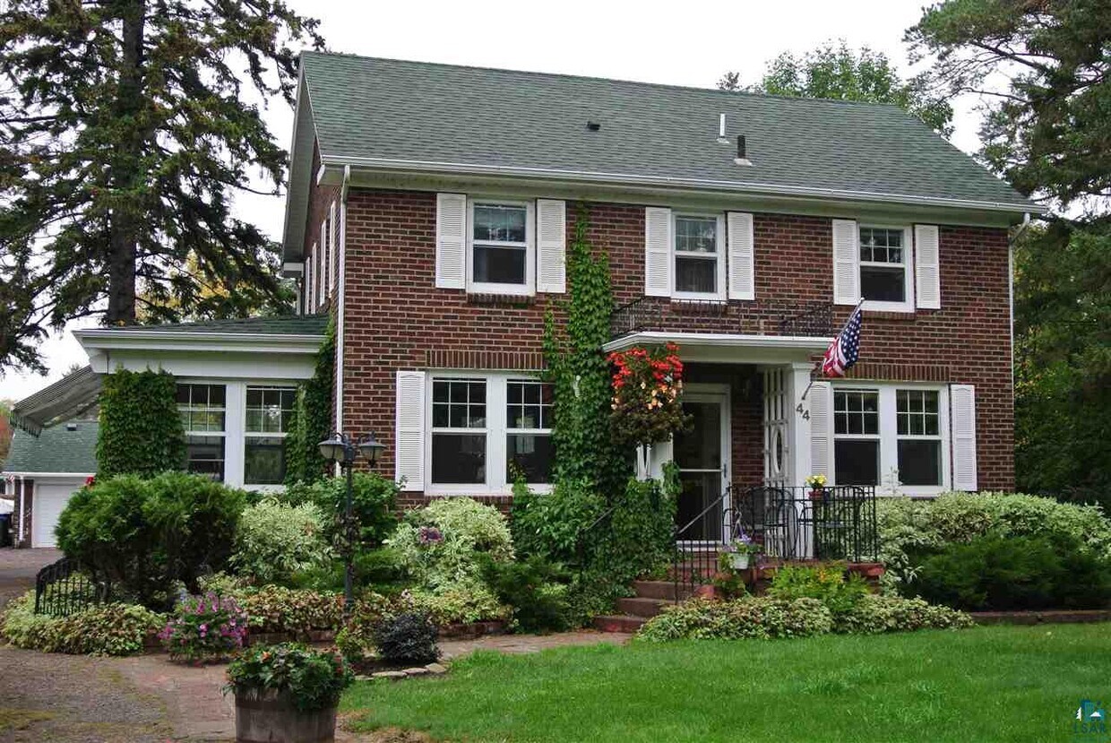Foto principal - 44 Billings Dr