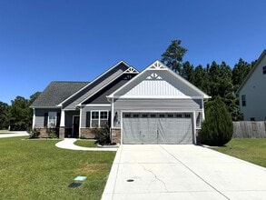 Building Photo - 301 Samuel Run Dr