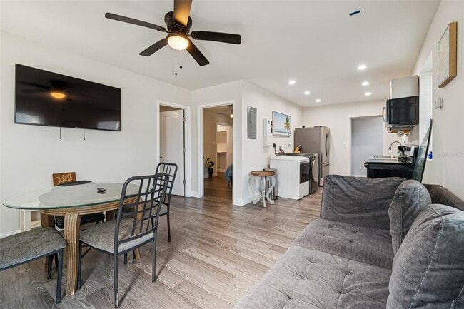 Foto del edificio - 1006 E 26th Ave