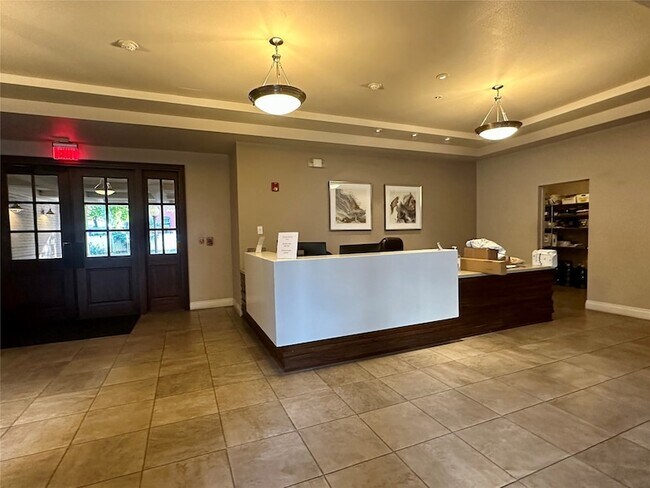 Foto del edificio - 2305 Worthington 302 St