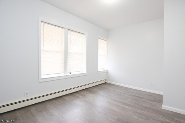 Building Photo - 279 Belmont Ave