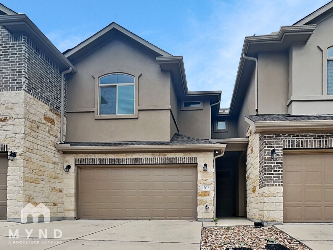 Foto principal - 2880 Donnell Dr