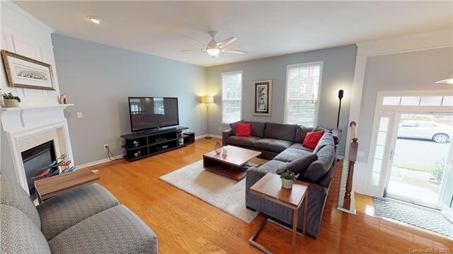 Foto del edificio - 15267 Kessler Dr