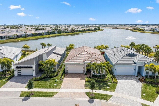 Building Photo - 10466 Northbrook Cir