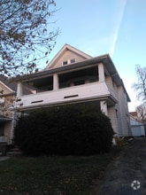 Building Photo - 1297 Warren Rd