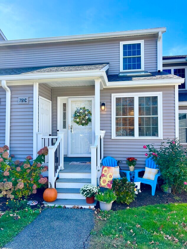 Foto principal - 751 Long Hill Rd