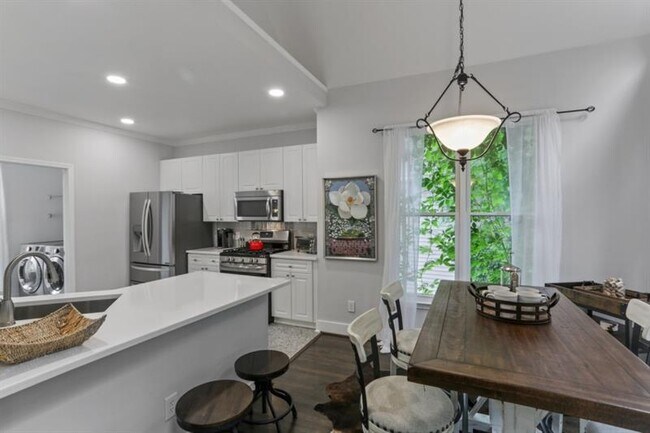 Foto del edificio - 1022 Legacy Walk