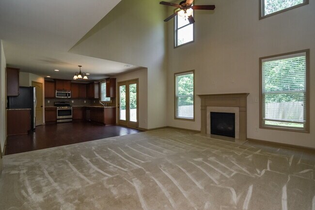 Foto del edificio - 2486 Peach Shoals Cir