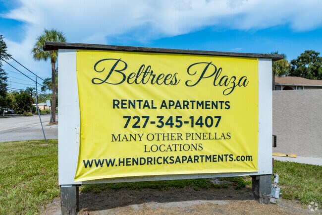 Señal de entrada - Beltrees Plaza