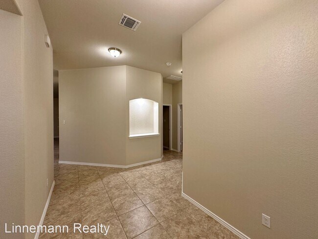 Building Photo - 3 br, 2 bath House - 312 Ore Lane