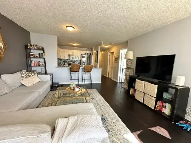 Foto del edificio - 30 E Huron St