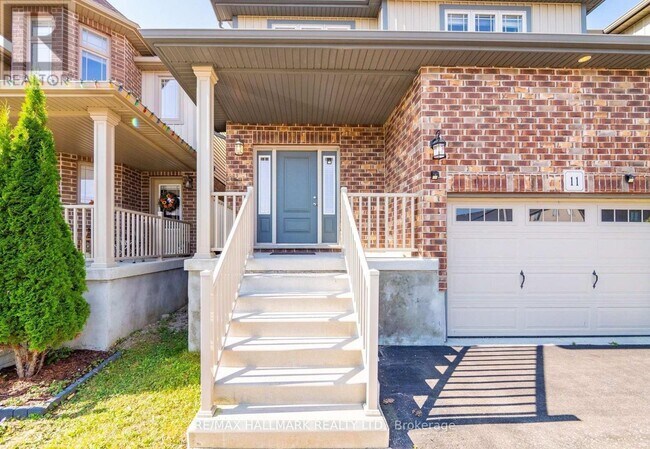 Photo du bâtiment - 11 Burcombe Cross