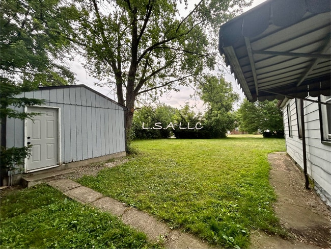 Building Photo - 4616 E 88th St