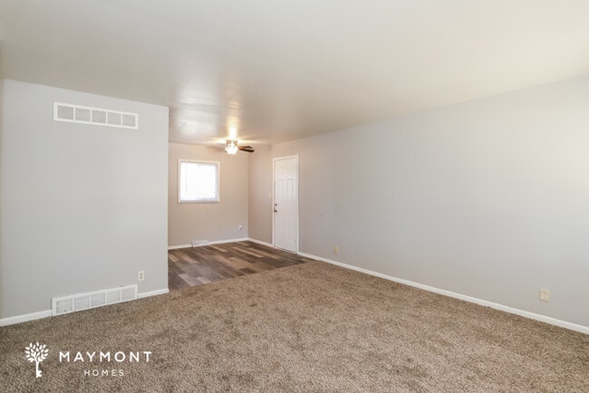 Building Photo - Great Home in Kansas City