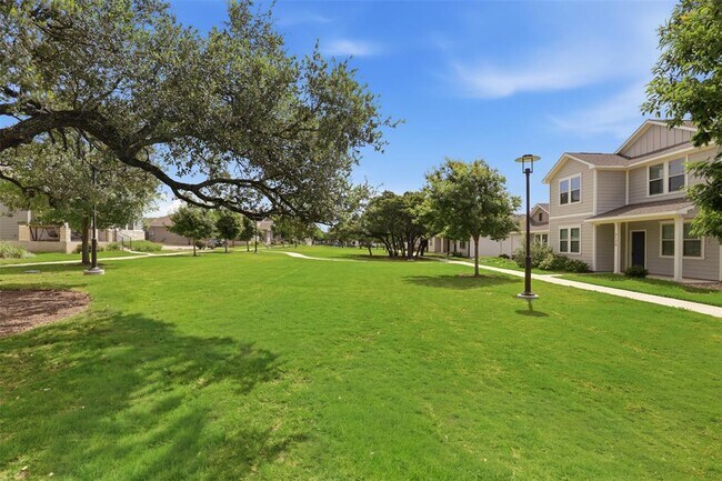 Foto del edificio - 2129 Pecan Island Dr