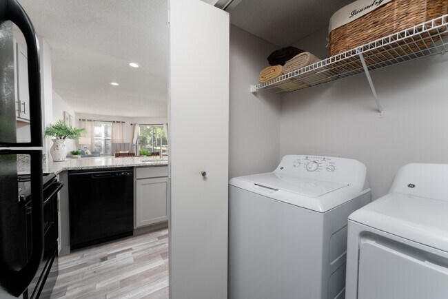 Building Photo - Britton Woods Apartments