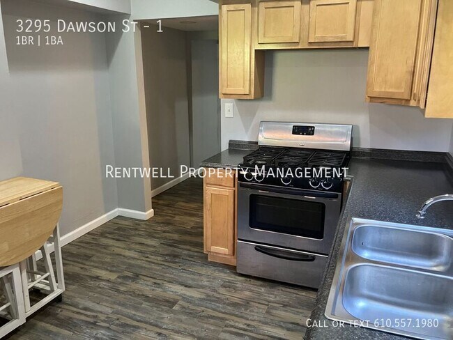 Foto del edificio - 3295 Dawson St